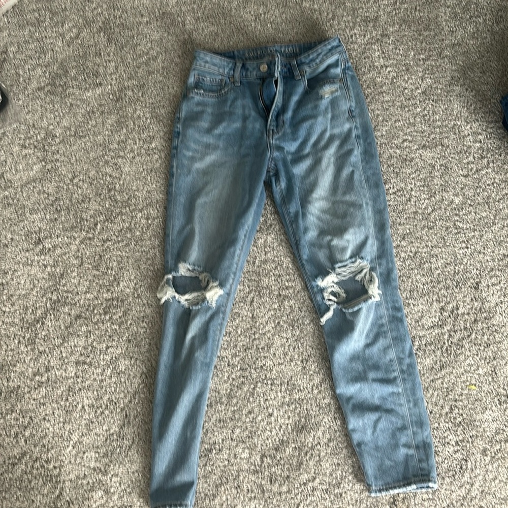 American Eagle Mom Jeans